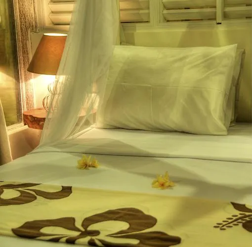 Laksmana Hideaway 2 - Surrounded By Water- 2bd With Fantastic Pool! Villa