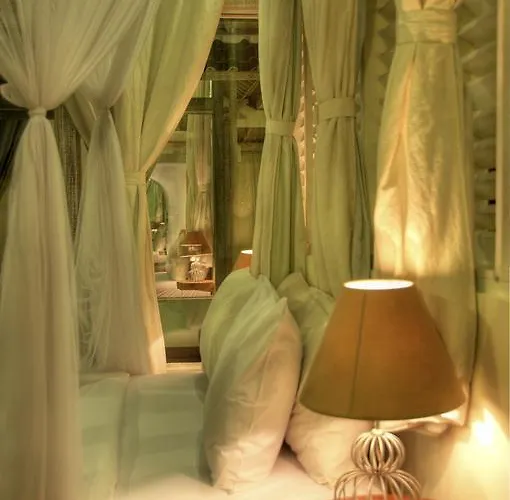 Villa Laksmana Hideaway 2 - Surrounded By Water- 2bd With Fantastic Pool! *
