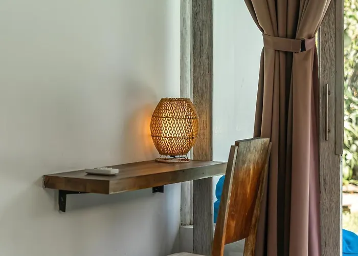Laksmana Hideaway 2 - Surrounded By Water- 2bd With Fantastic Pool!