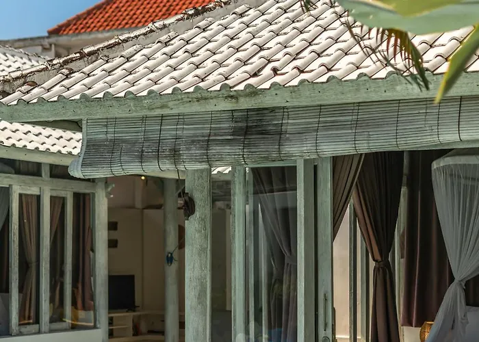 Laksmana Hideaway 2 - Surrounded By Water- 2bd With Fantastic Pool! Seminyak
