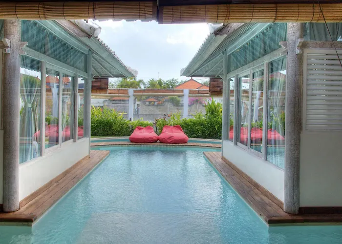 Laksmana Hideaway 2 - Surrounded By Water- 2bd With Fantastic Pool! Villa *